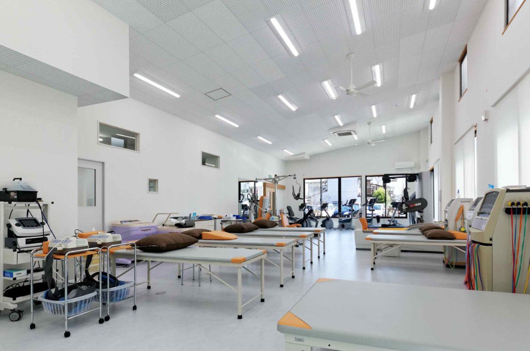 神宮前整形外科リハビリ室