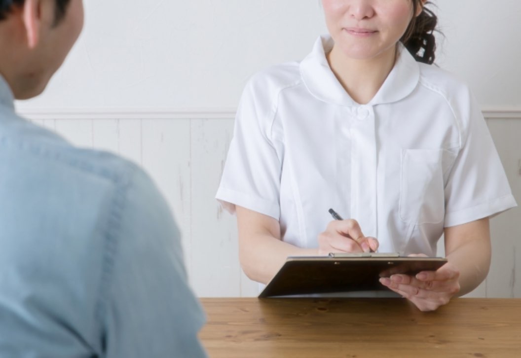 お悩みの症状を聞く